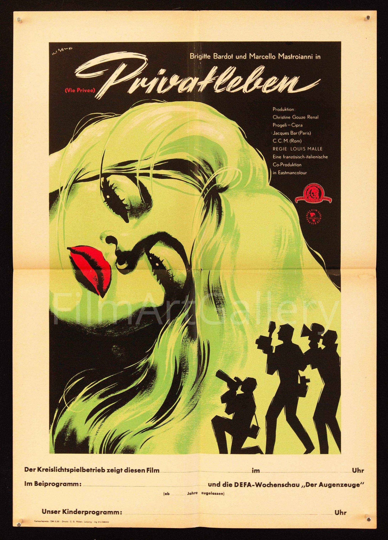 A Very Private Affair (Vie Privee | Vie Privée)